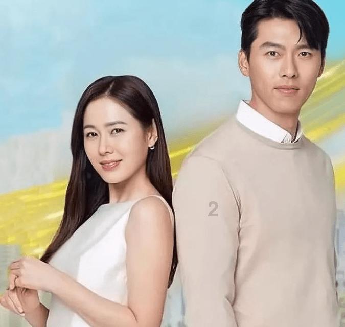 元旦带女友回老家,爸妈做了一桌子菜,女友盯着五颜六色的菜发呆