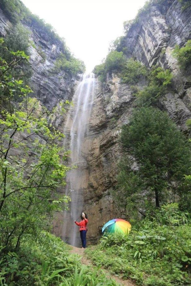 尼摩艇长为什么对林肯号战舰怀有那么大的仇恨？游戏画面